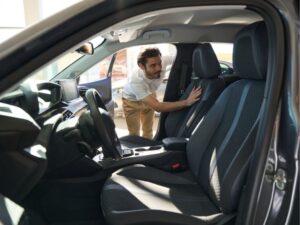 Automotive Air Conditioning Repair: A Comprehensive Guide