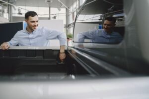 Buying a Car at the End of the Model Year: Is It Worth It?