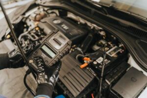 Low Engine Compression Symptoms and Common Causes